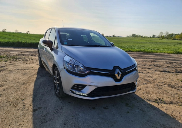 Renault Clio cena 37800 przebieg: 44000, rok produkcji 2019 z Leszno małe 46